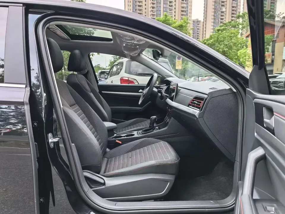 Volkswagen Lavida Lavida 2024 300TSI DSG Manyi Edition 2026 — миниатюра 3
