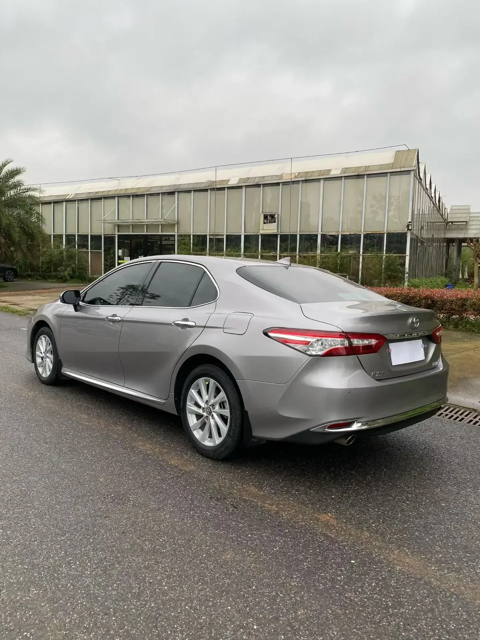 Toyota Camry 2.0G Deluxe Edition 2024 — миниатюра 4
