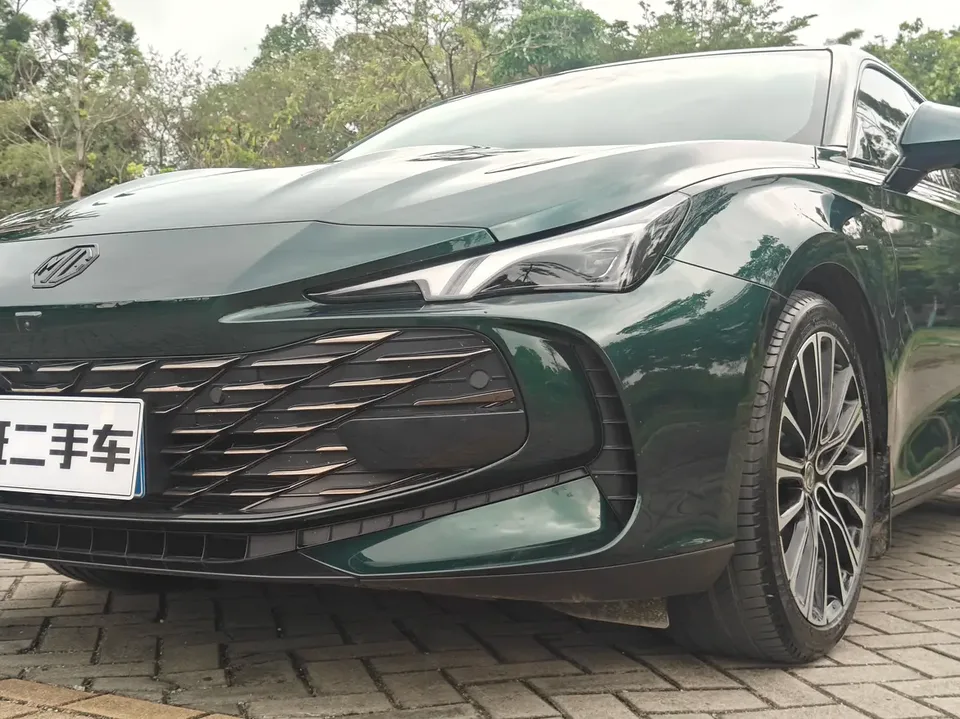 MG 7 2.0T Automatic Beauty Hunter Luxury Edition 2024 — миниатюра 3