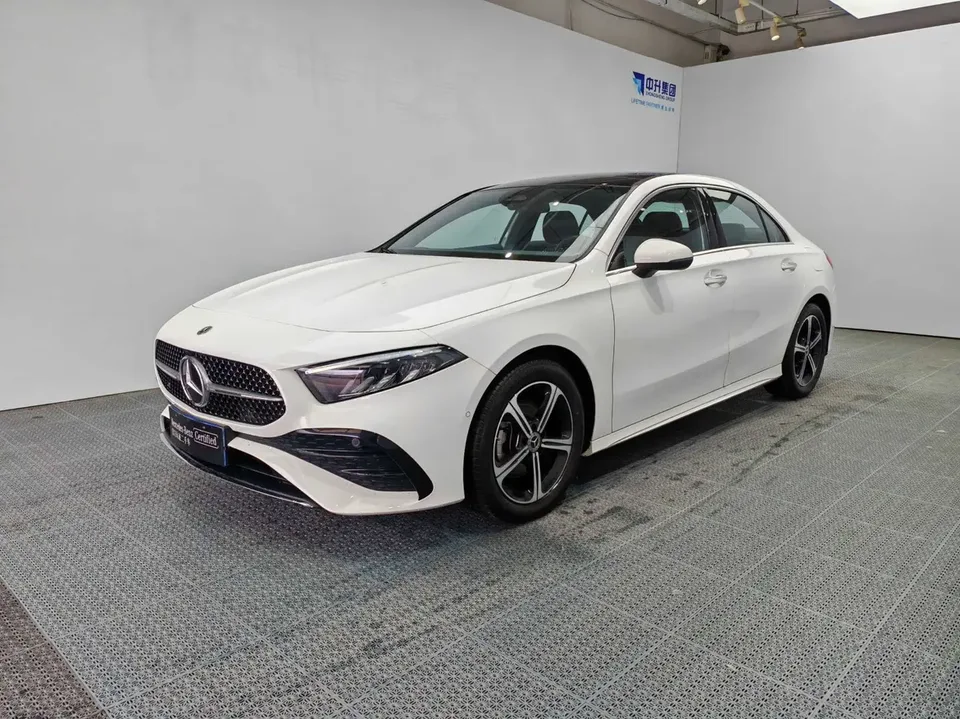 Mercedes-Benz Mercedes Benz A Class 2023