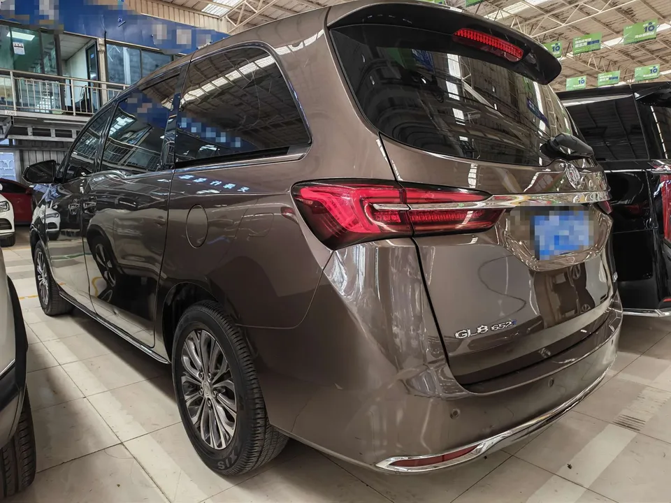 Buick GL8 Buick GL8 2022 Land Business Class 652T Luxury Edition 2023 — миниатюра 4
