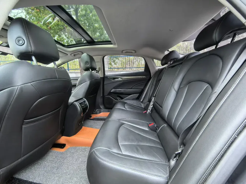 Buick LaCrosse LaCrosse 2022 652T Luxury 2022 — миниатюра 3