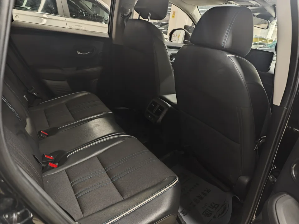Honda HR-V 240TURBO CVT Jinrui Edition 2023 — миниатюра 3
