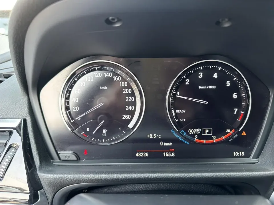 BMW 1 Series facelift 120i M Sport Night Edition 2023 — миниатюра 4