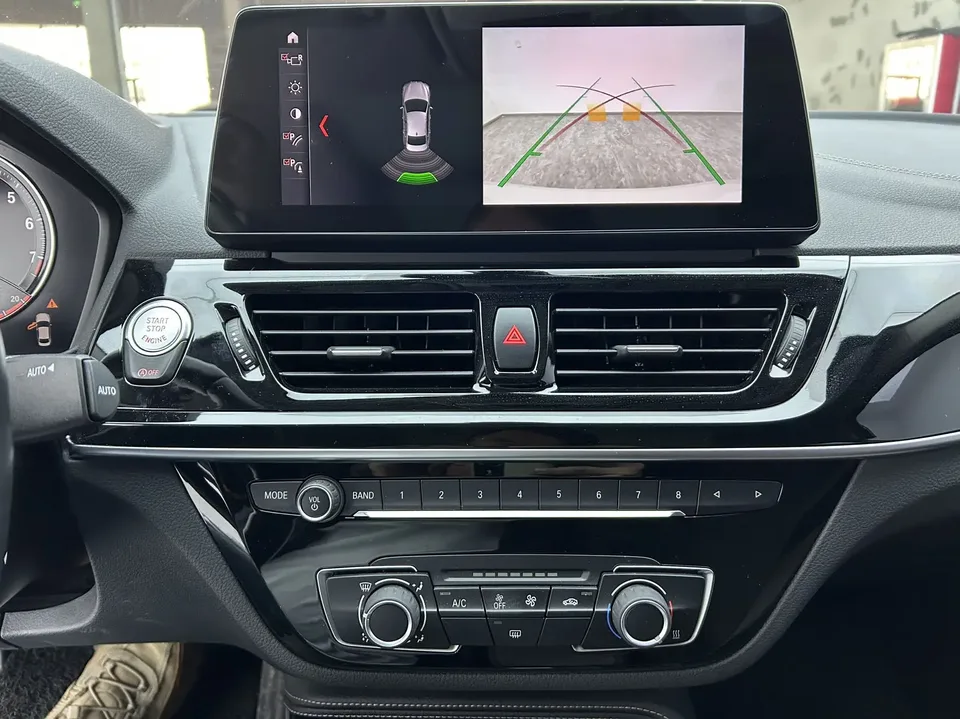 BMW 1 Series BMW 1 Series 2021 120i M Sport Night Edition 2022 — миниатюра 5