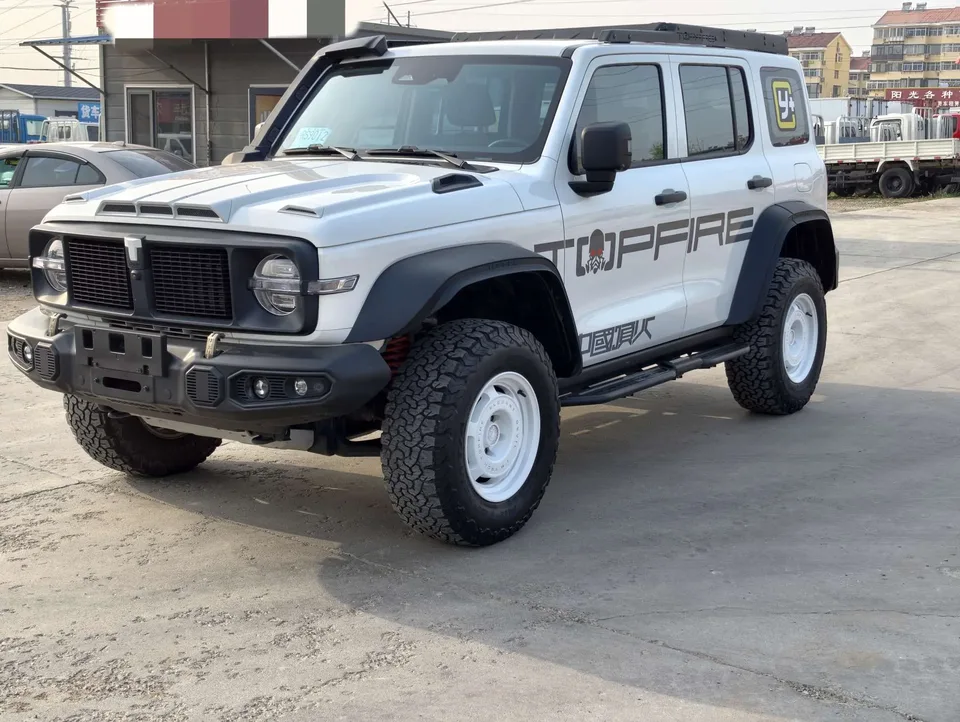 Tank 300 2023