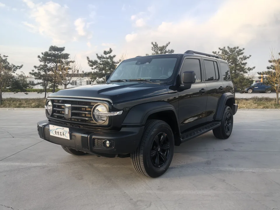 Tank 300 2025
