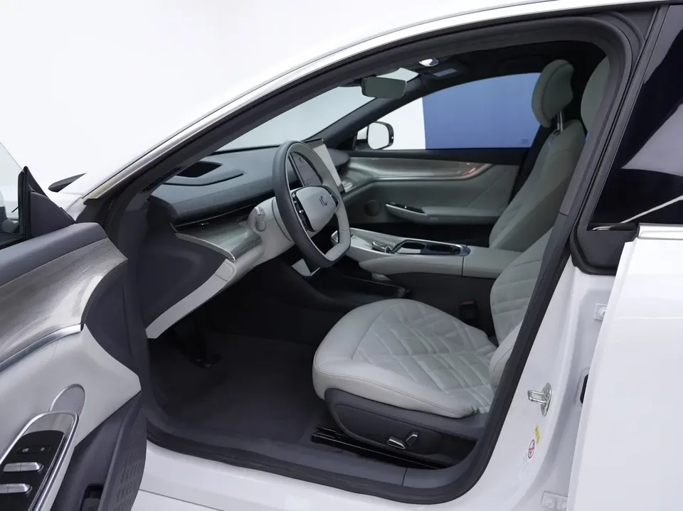 Changan Qiyuan A07 2024