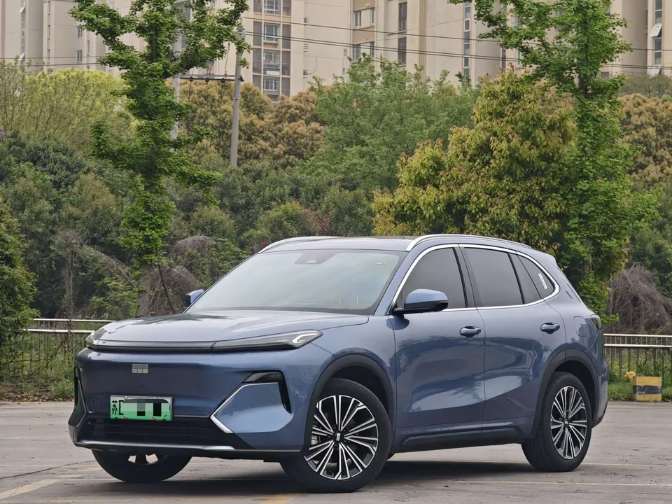 Geely Galaxy Starship 7 EM-i 2025