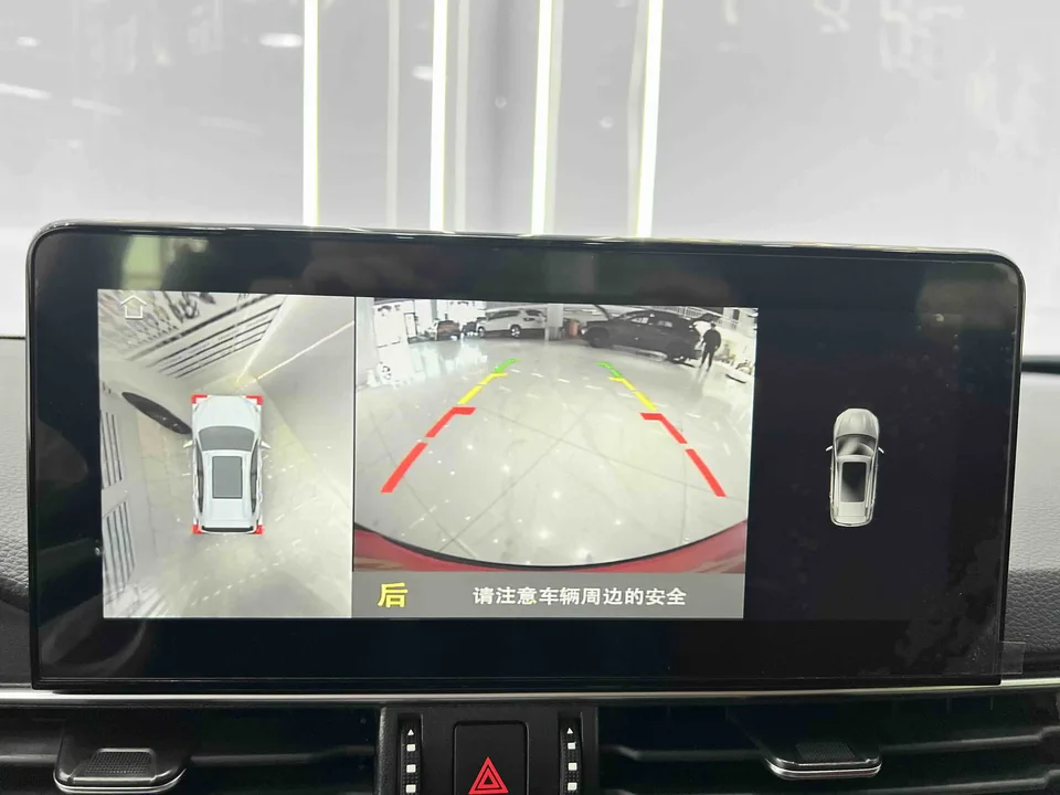 Jetour Jietu X70S Jietu X70S 2023 1.5T DCT Honor Edition 2022 — миниатюра 3