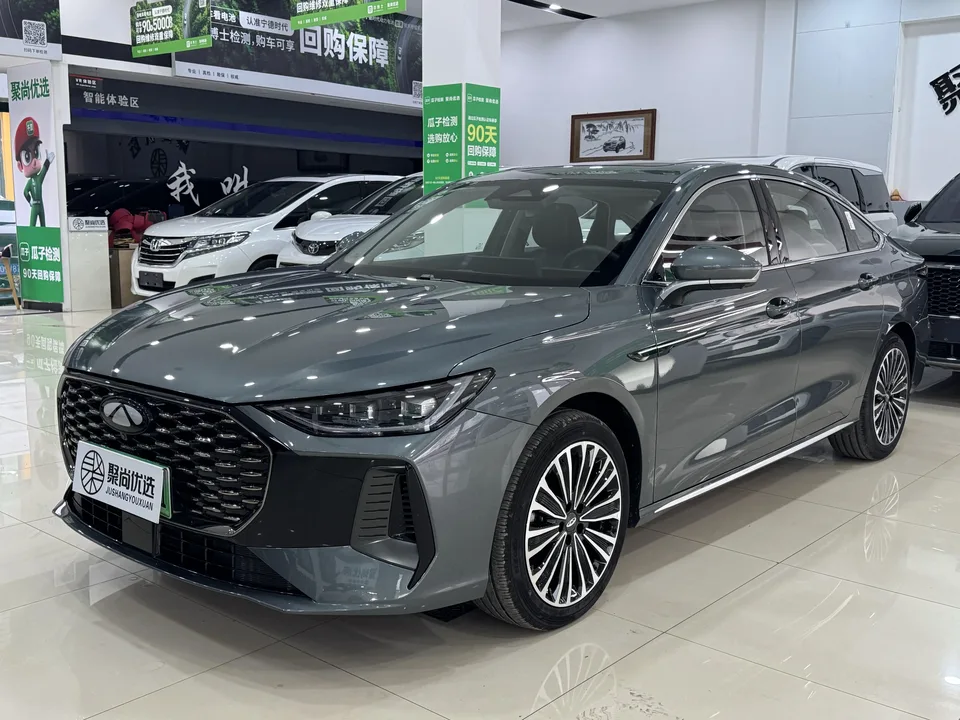 Chery Fengyun A8L 2025