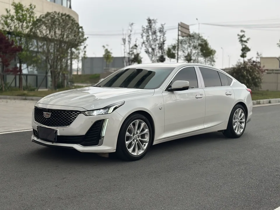 Cadillac CT5 2023
