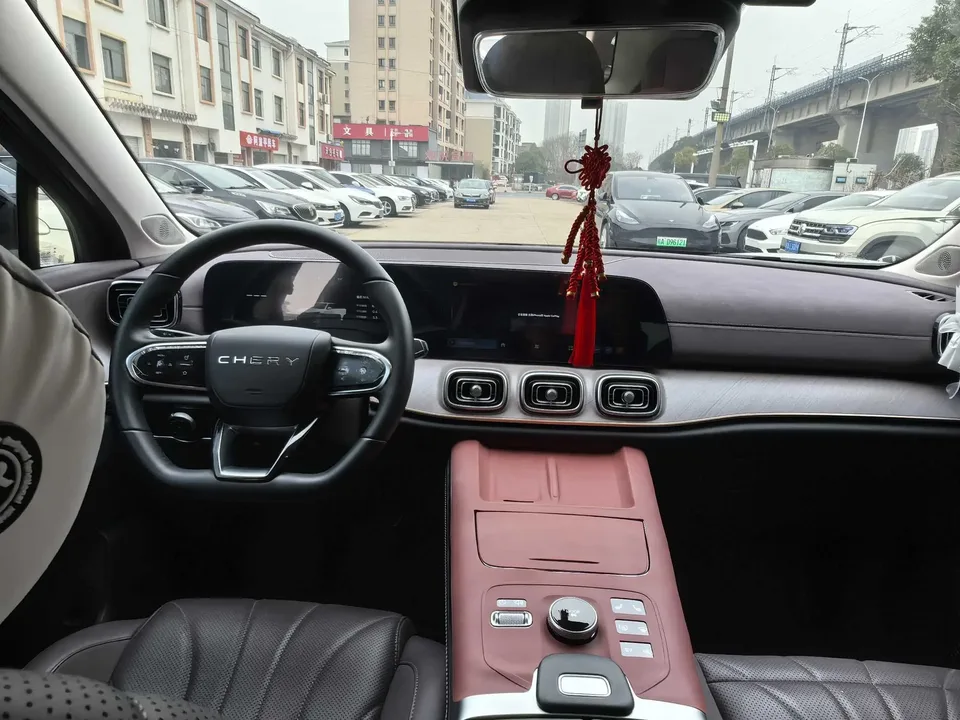 Chery Tiggo 9 C-DM Tiggo 9 C-DM 2025 106km Super Edition Ternary Lithium 2025 — миниатюра 4