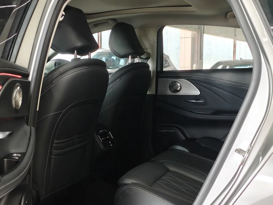 Chery Arrizo 8 1.6TGDI DCT 2023 — миниатюра 4
