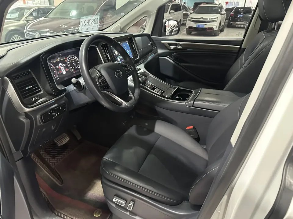 GAC Trumpchi M8 Trumpchi M8 2023 Lingxiu Series 390T Premium Edition 2023 — миниатюра 5
