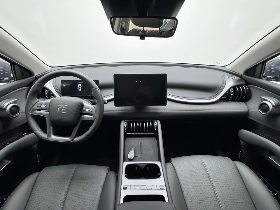 BYD Yuan Plus Intelligent Driving Edition 430KM Leading Edition 2025 — миниатюра 4