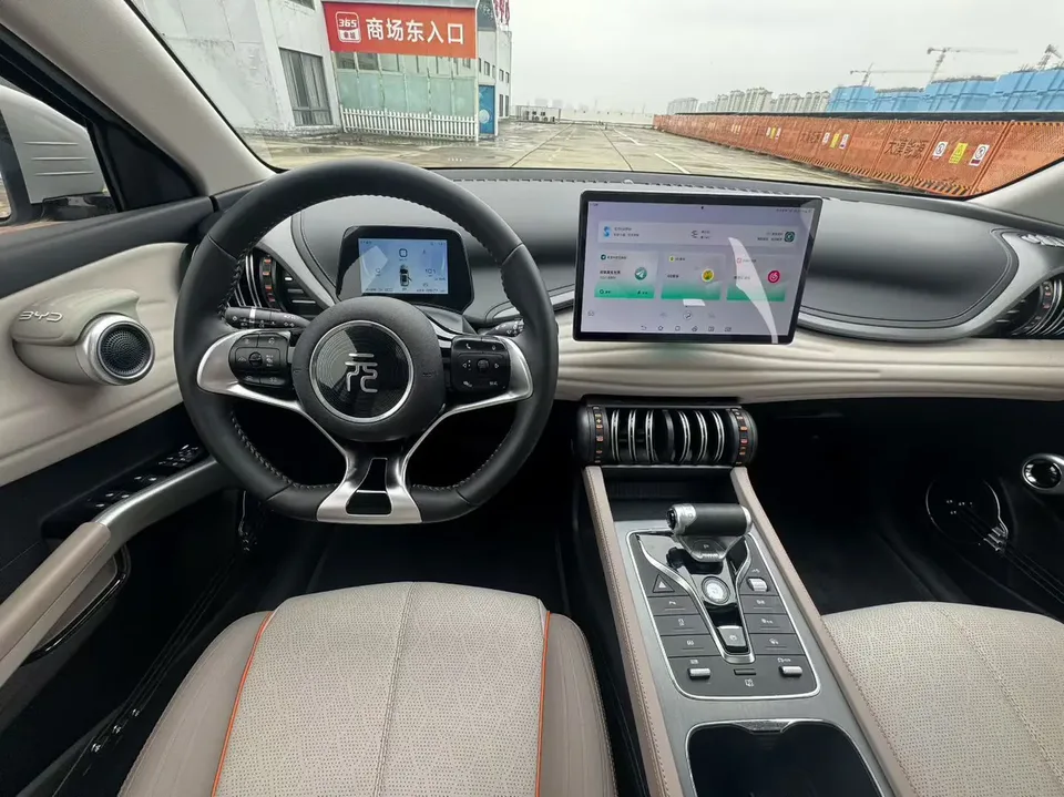 BYD Yuan Plus Honor Edition 430KM Leading Edition 2024 — миниатюра 4