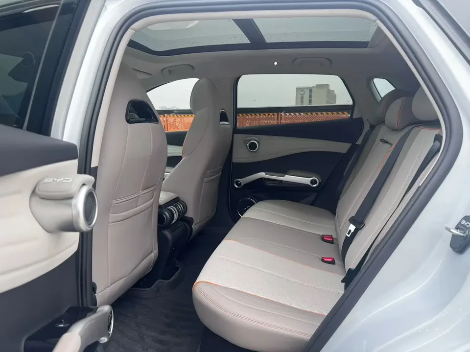 BYD Yuan Plus Honor Edition 430KM Leading Edition 2024 — миниатюра 5