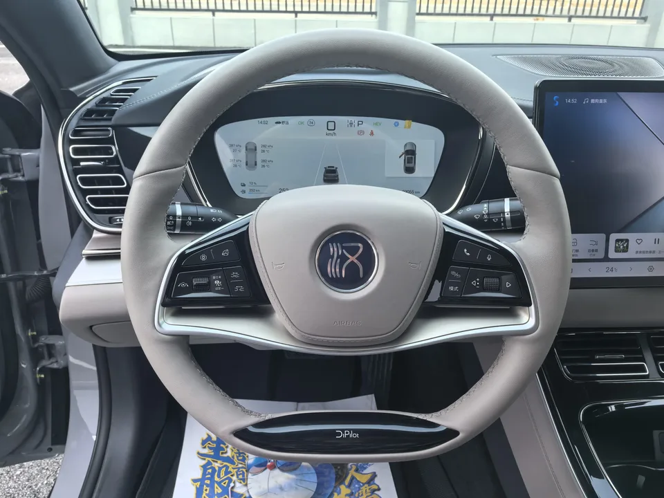 BYD Han DM Han DM 2025 DM-i 125KM Premium Edition 2024 — миниатюра 5