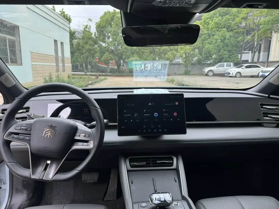 BYD Qin L DM DM-i 120KM Beyond Edition 2025 — миниатюра 3