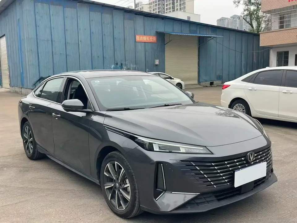Changan Escape 1.5T DCT 500Bar Flagship 2025 — миниатюра 3