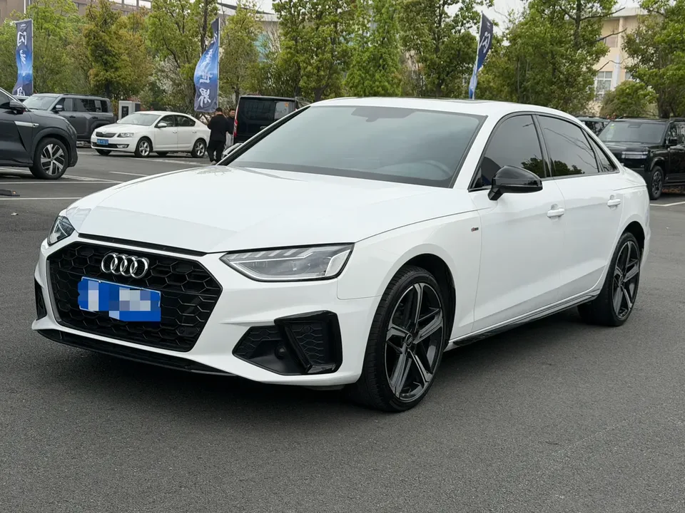 Audi a4 l 2024