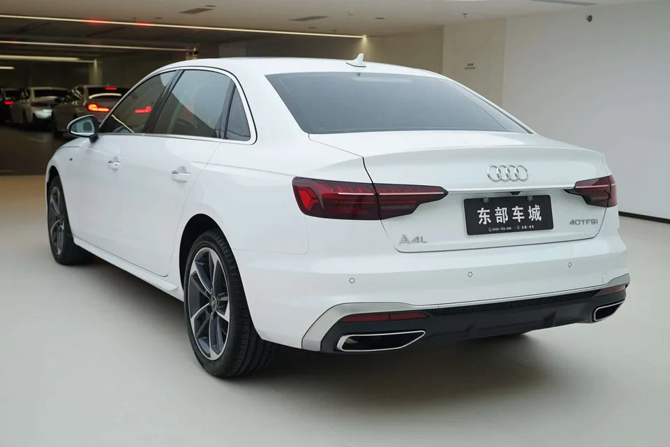 Audi a4 l 2025