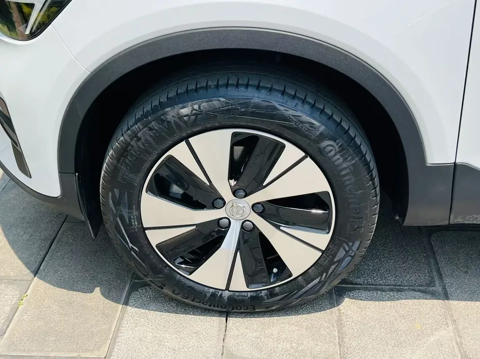 Volvo XC40 Volvo XC40 2024 B3 Zhiyuan Luxury Edition 2023 — миниатюра 3