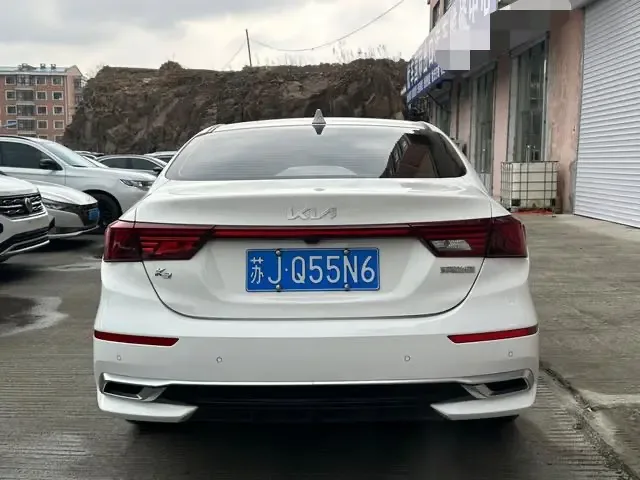 Kia K3 facelift 1.5L CVT fashion version 2022 — миниатюра 2