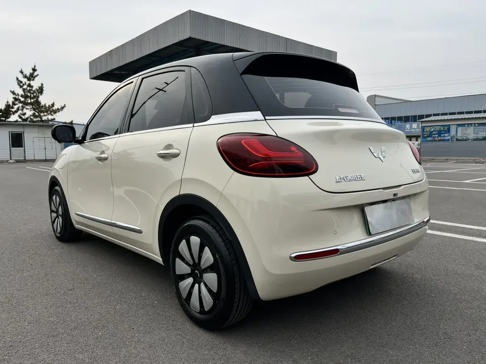 Wuling Bingo Bingo 2025 410KM Lingxi Premium Edition 2025 — thumbnail 2