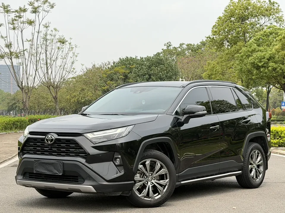 Toyota RAV4 2023