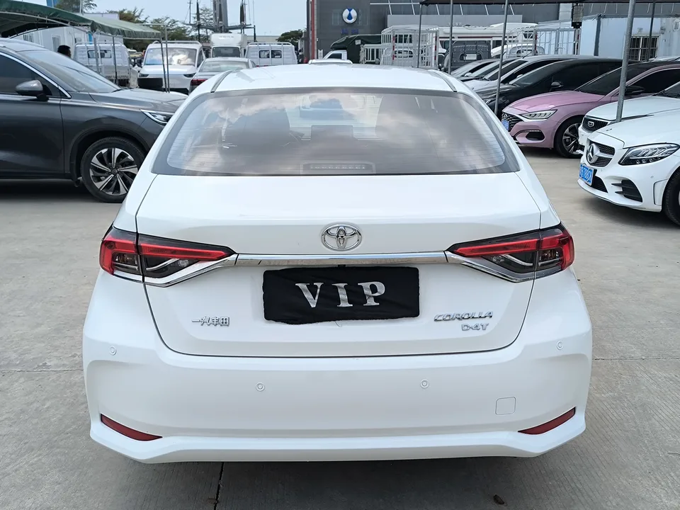 Toyota Corolla 1.2T S-CVT Pioneer PLUS Edition 2023 — миниатюра 2