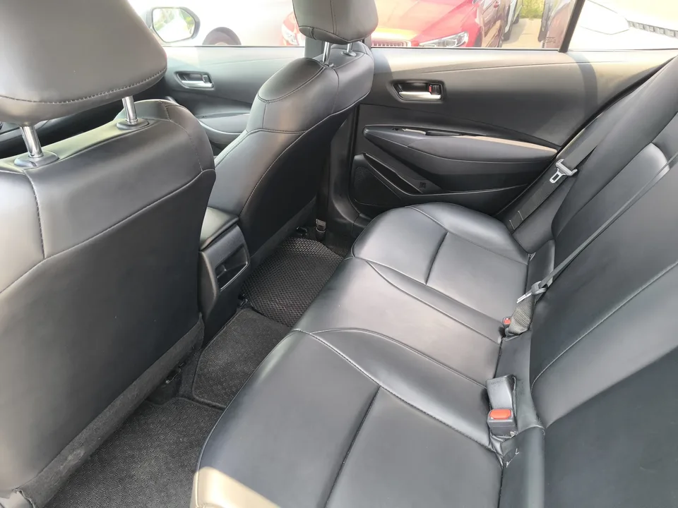 Toyota Corolla 1.2T S-CVT Pioneer PLUS Edition 2023 — миниатюра 3