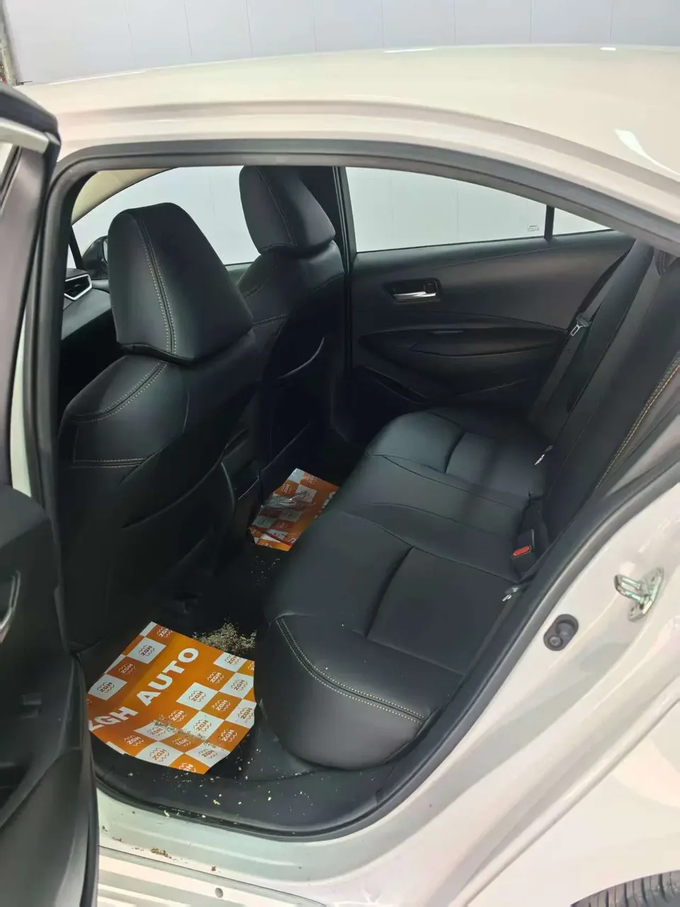 Toyota Corolla 1.2T S-CVT Pioneer Edition 2023 — миниатюра 5