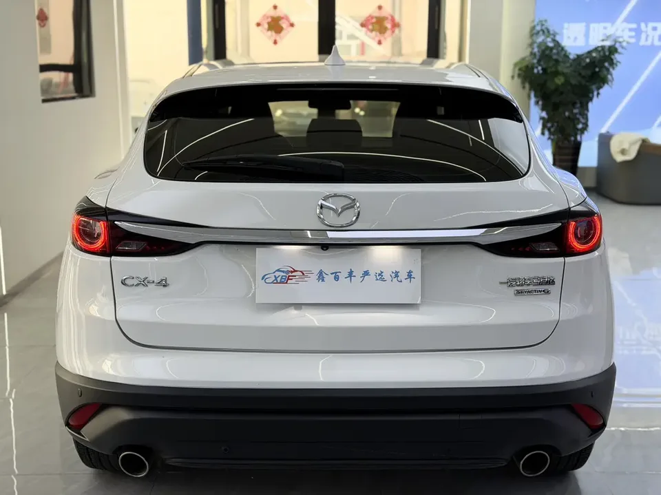 Mazda CX-4 Mazda CX-4 2021 2.0L 2WD Blue Sky Vitality Edition 2023 — миниатюра 2