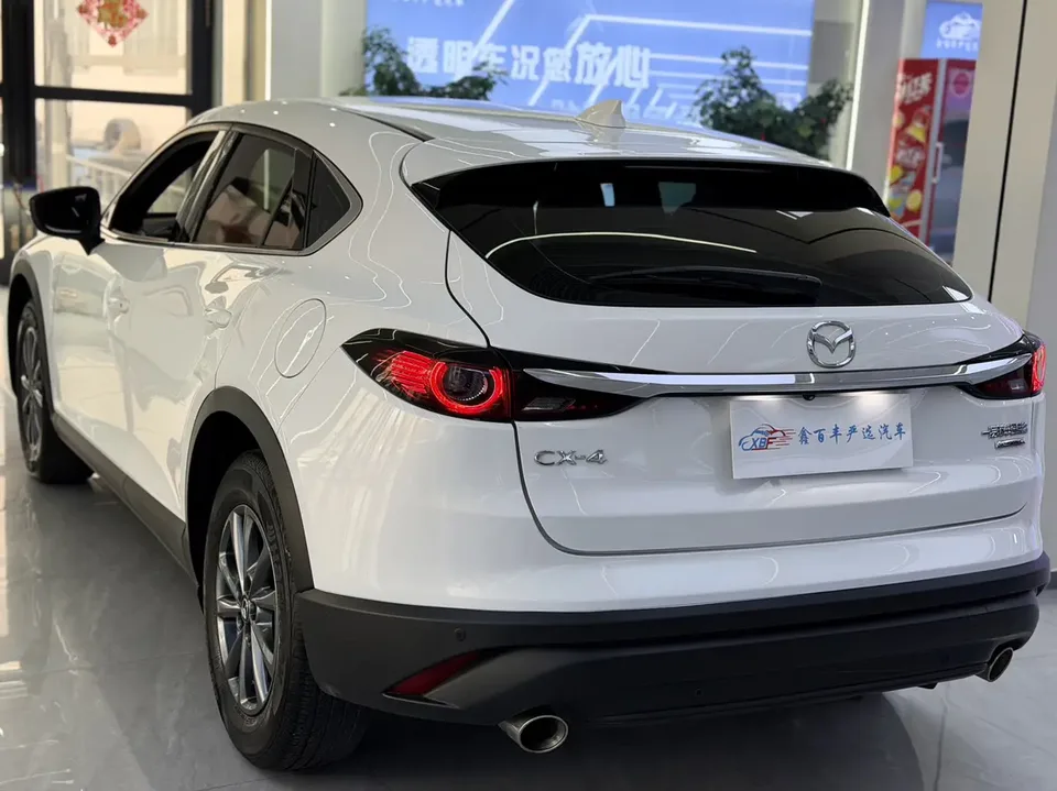 Mazda CX-4 Mazda CX-4 2021 2.0L 2WD Blue Sky Vitality Edition 2023 — миниатюра 4