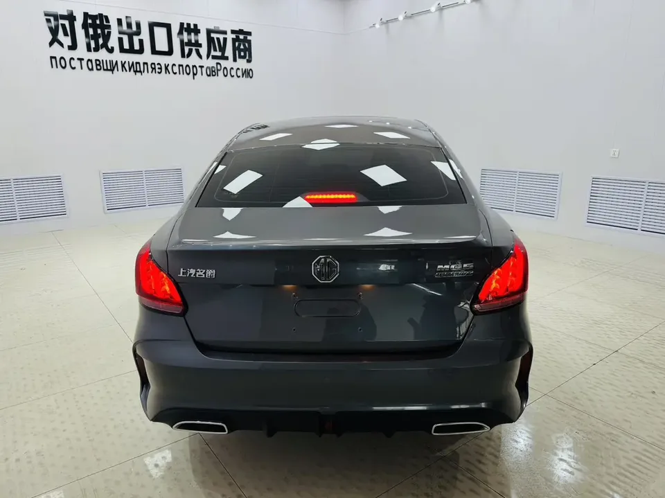 MG 5 180DVVT CVT Youth Deluxe Edition 2022 — миниатюра 2