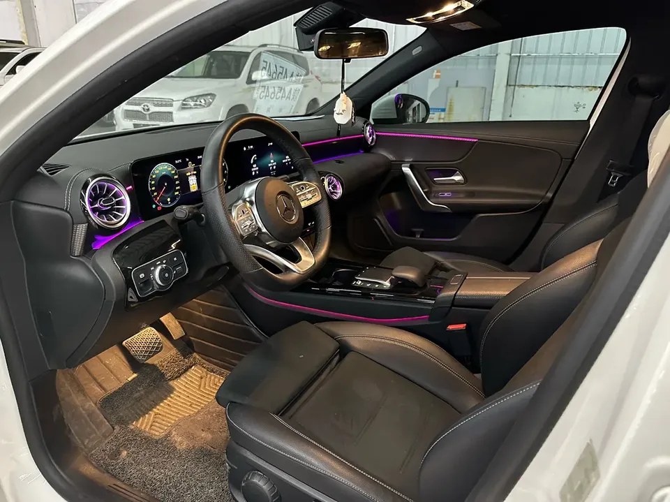 Mercedes-Benz Mercedes Benz A Class Mercedes-Benz A-Class 2022 A 200 L Sports Sedan Fashion Edition 2022 — миниатюра 3