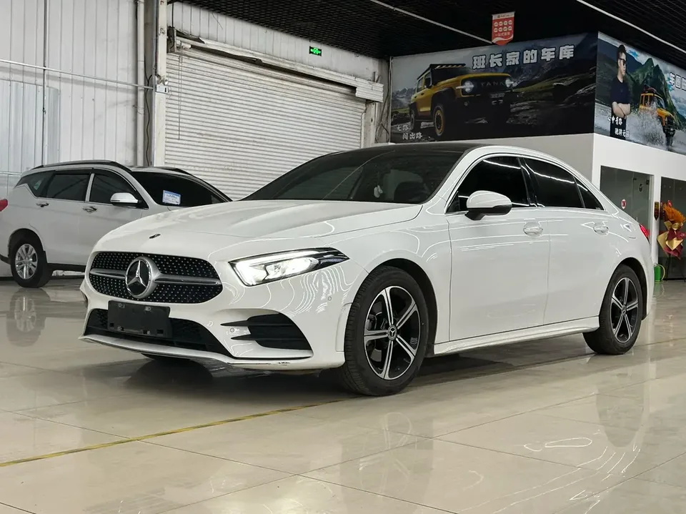 Mercedes-Benz Mercedes Benz A Class 2022