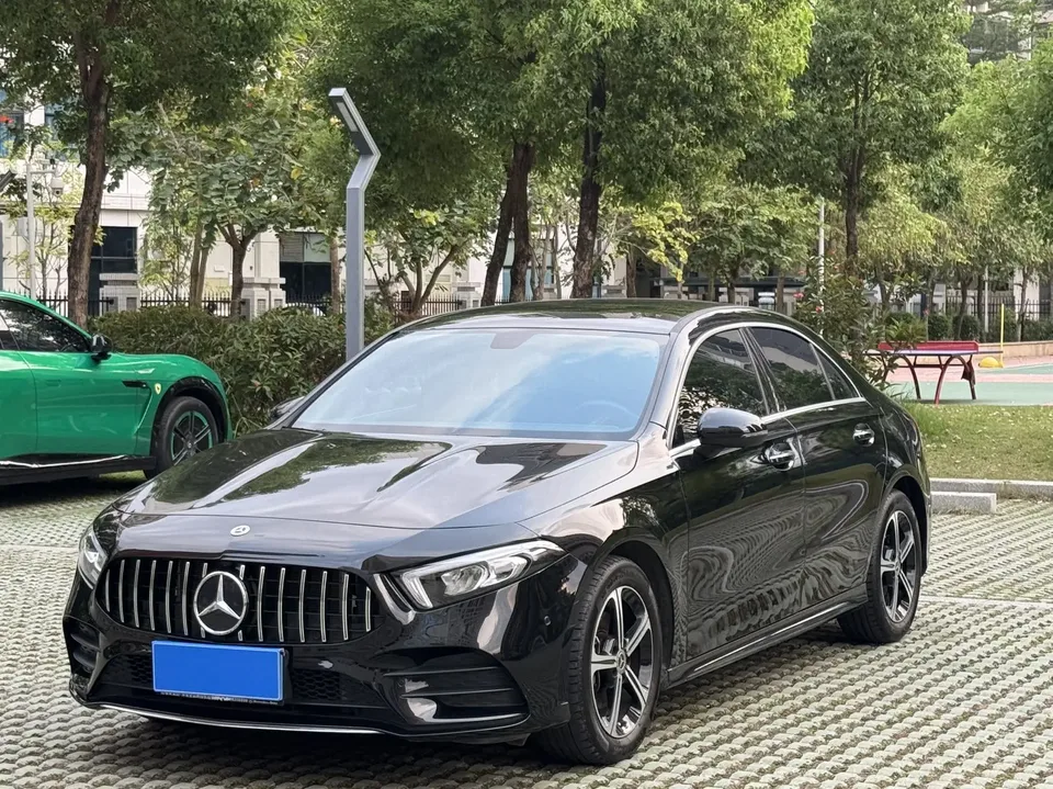 Mercedes-Benz Mercedes Benz A Class 2023