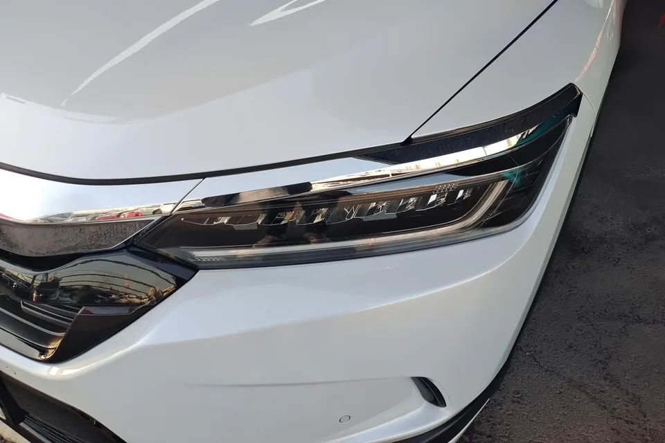 Honda Breeze 240TURBO CVT 2WD Luxury Edition 2022 — миниатюра 2