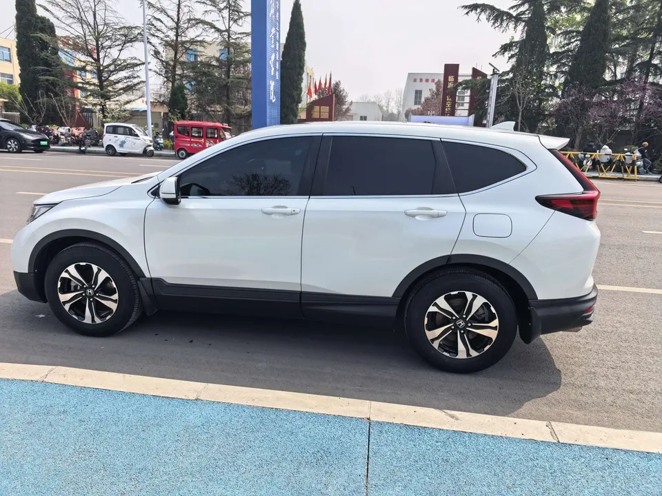 Honda CR-V Honda CR-V 2021 240TURBO CVT 2WD Urban Edition 2022 — миниатюра 4