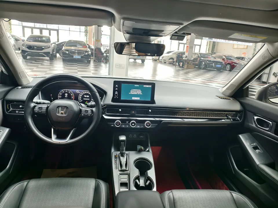Honda Integra HATCHBACK 240TURBO CVT Magic NightDeluxe Edition 2023 — миниатюра 5