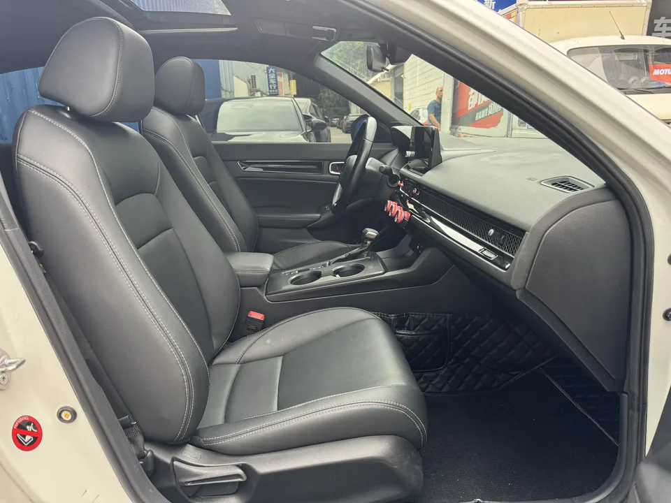 Honda CIVIC 2022 Civic 240TURBO CVT Ignition Edition 2022 — миниатюра 4