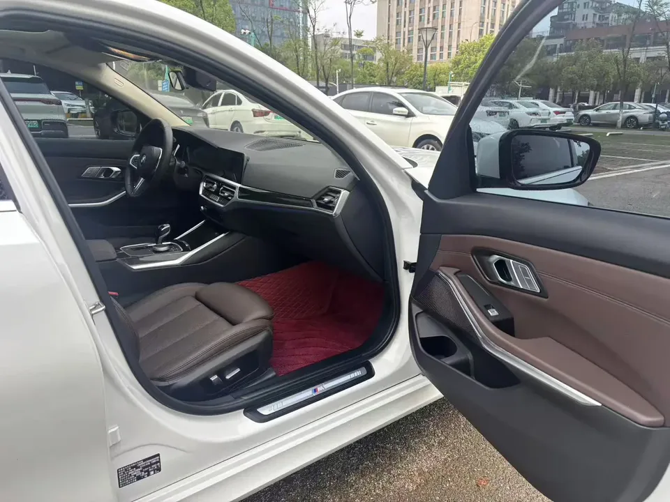 BMW 3 Series 3 Series 2022 BMW 3 Series 2022 325Li M Sport Package 2022 — thumbnail 3
