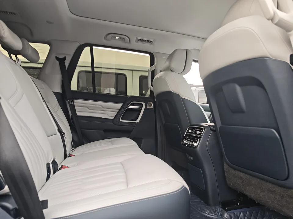 BAIC Beijing Off-road BJ60 Beijing Off-road BJ60 2022 2.0T Automatic 11th Edition Five Seaters 2023 — миниатюра 4