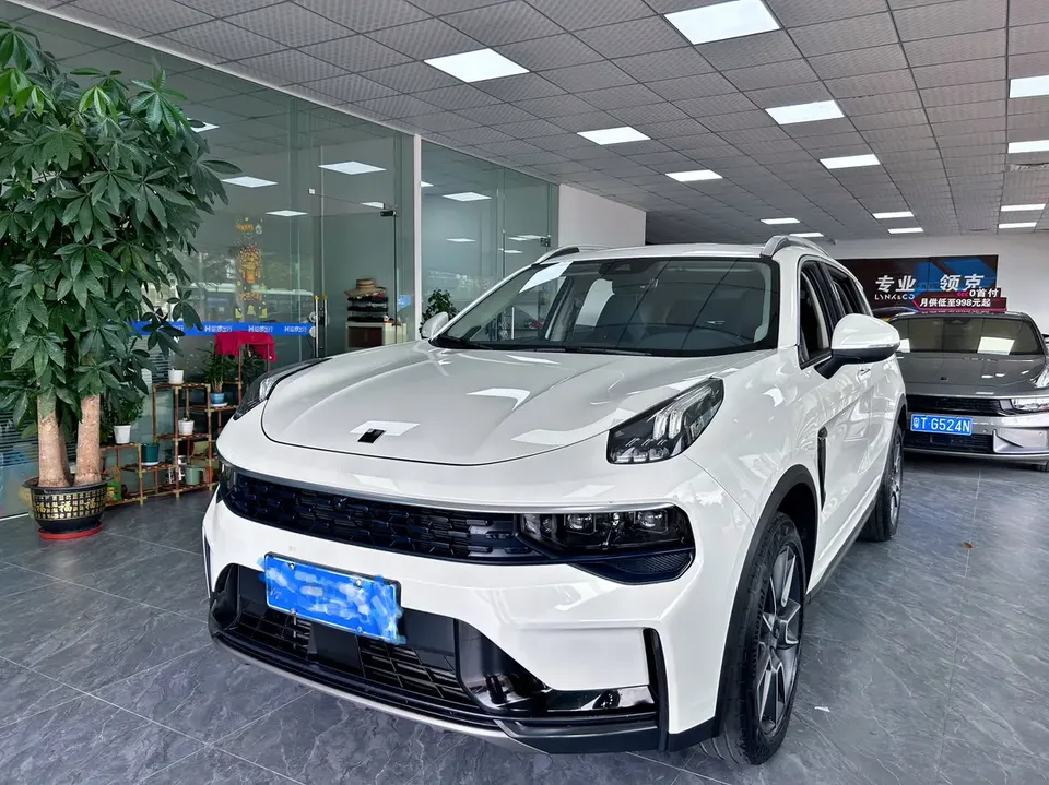 Lynk & Co 01 2023