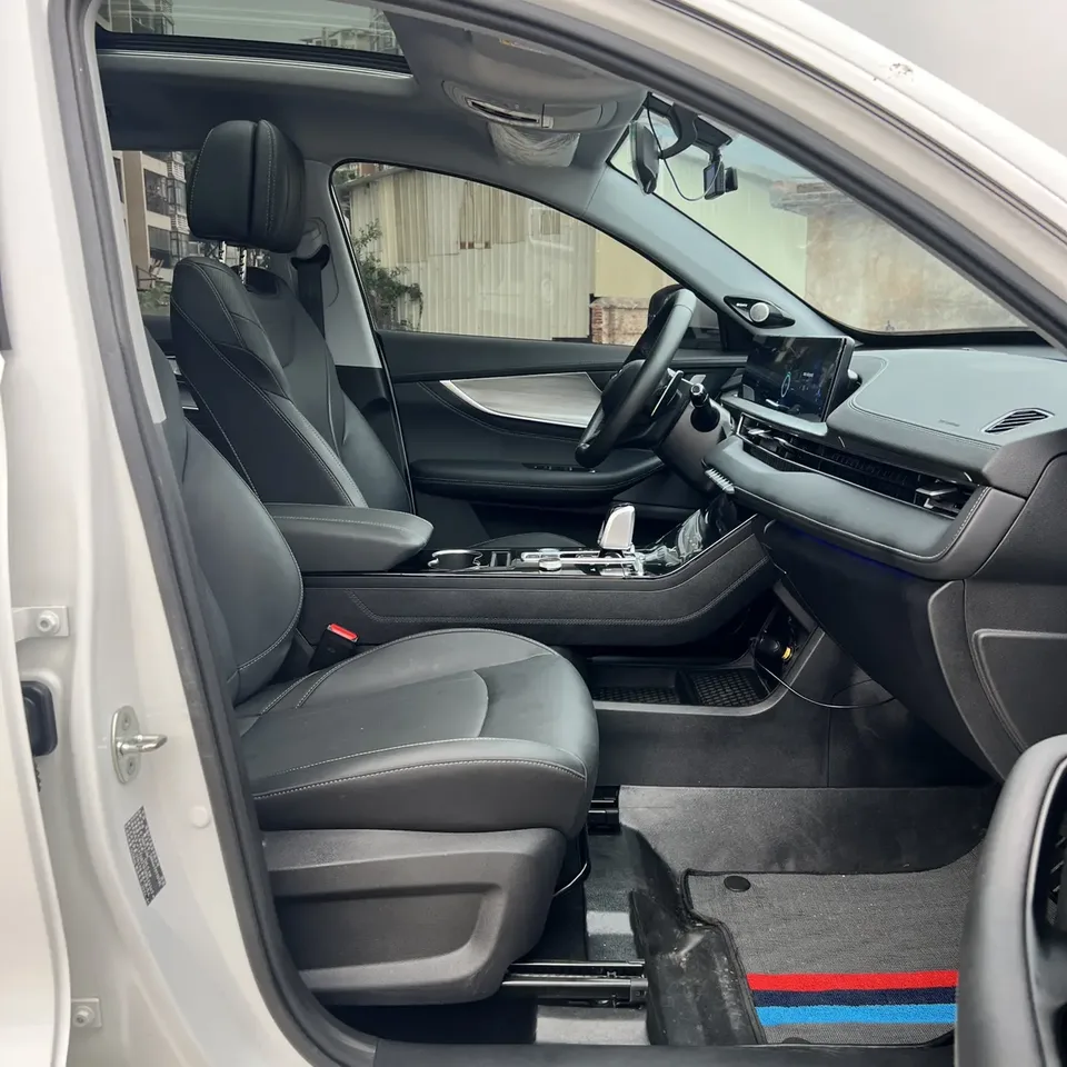 Chery Tiggo 8 PLUS 290TGDI DCT luxury edition 2024 — миниатюра 4