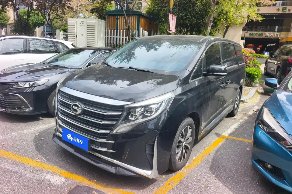 GAC Trumpchi M8 2022