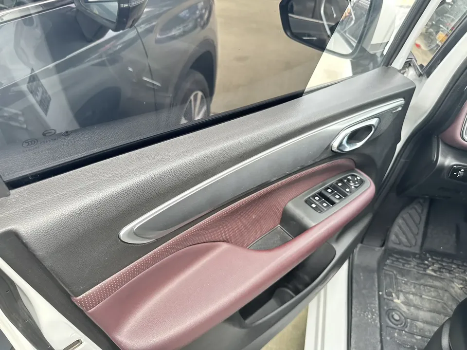 GAC Trumpchi M6 Trumpchi M6 2023 PRO 270T WDCT Luxury Edition 2023 — миниатюра 5